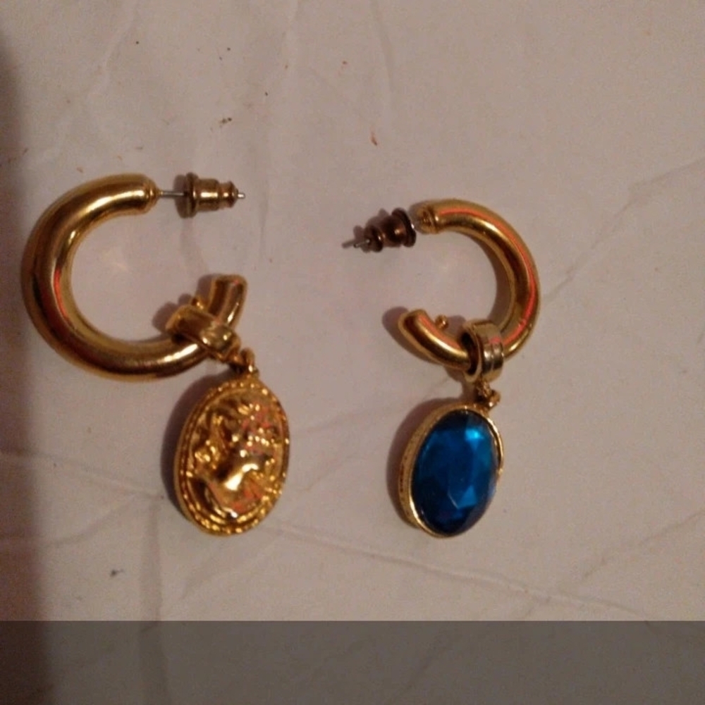 Vintage Gold Earrings with Blue Gemstone